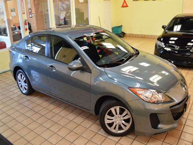 2013 Mazda Mazda3 i SV 4dr Sedan 5A